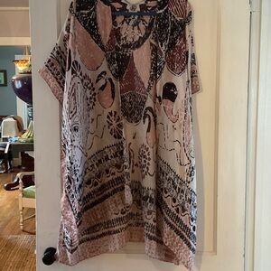 Do Everything in Love Multicolor Patterned Top